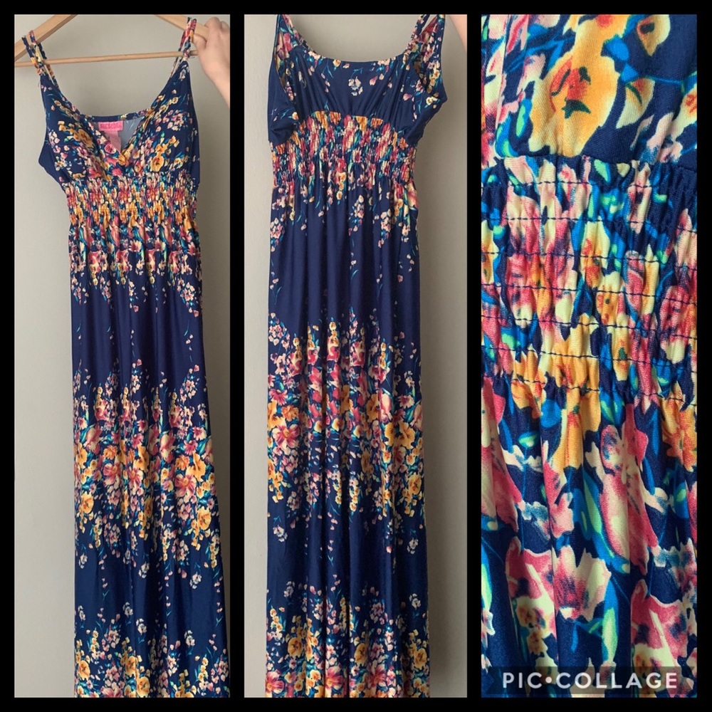 Maxi dress